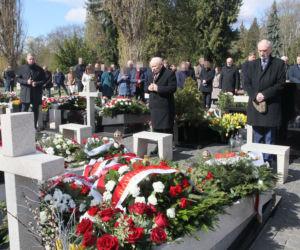 Kaczyński uczcił pamięć ofiar katastrofy smoleńskiej