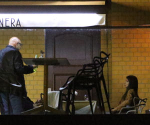 MARTA KACZYŃSKA PÓŁ NOCY PIŁA W KNAJPIE PRZYJACIELA