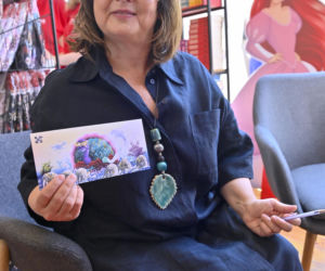 Dawno niewidziana Edyta Jungowska pojawiła się na premierze filmu. Tak dziś wygląda siostra Bożenka z Na dobre i na złe