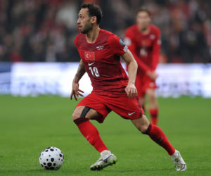 Hakan Calhanoglu (Turcja)