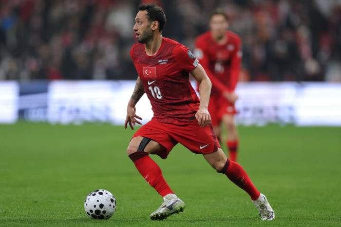 Hakan Calhanoglu (Turcja)