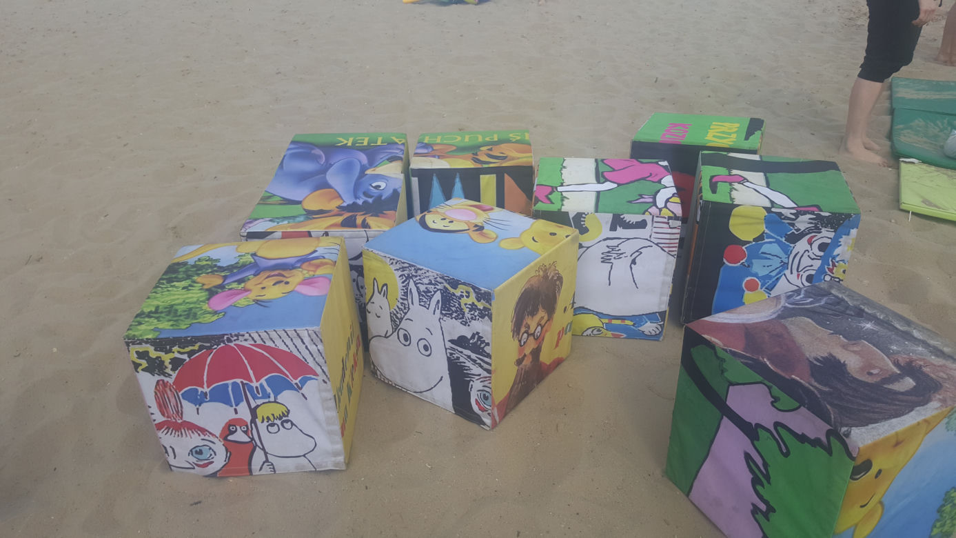 Biblioteka przy plaży w Dąbrowie Górniczej