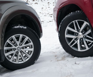 Toyota Hilux SR5 2.4 D-4D Mitsubishi L200 2.4 DID Instyle