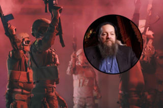 Amerykański Nostradamus wieszczy upadek potęgi. 3 mrożące krew w żyłach przepowiednie na 2028 rok