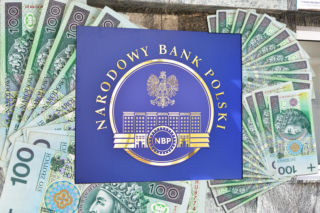 Wojna w Iranie podbije inflację? NBP: Traktujemy to, jako czynnik ryzyka