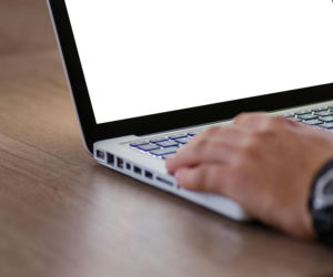 Oszuści znów w natarciu, mężczyzna stracił pieniądze 