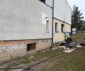 Tragedia w Wielkopolsce. 3-letnia Lena i 1,5-roczny Leon zginęli w pożarze. Ich matka zdołała uciec