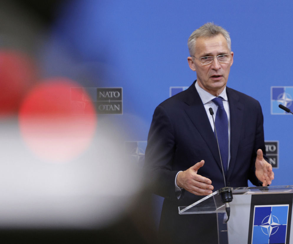 Sekretarz generalny NATO Jens Stoltenberg i Prezydent RP Andrzej Duda na wspólnej konferencji w Brukseli 