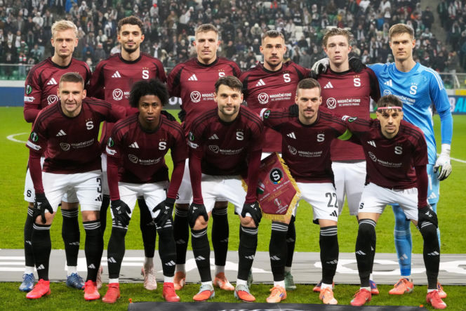 Karol Nawrocki na meczu Legia Warszawa - Sparta Praga