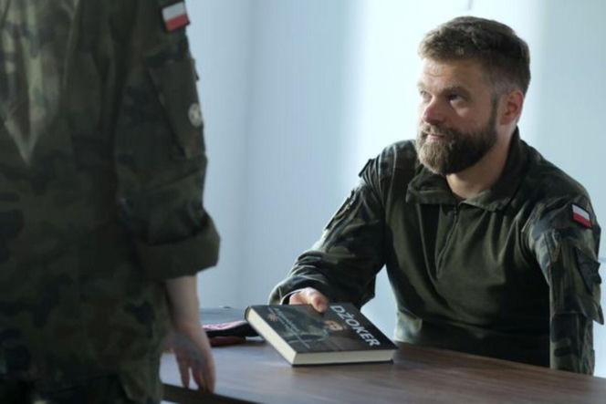 M jak miłość odc. 1898. Michał Winiar ( Tomasz Rożniatowski)