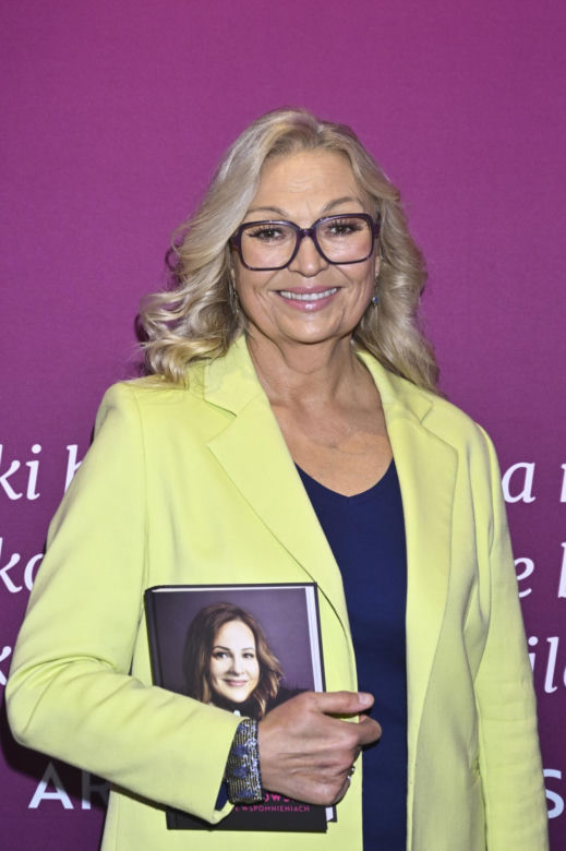 Gwiazdy przyszły oddać hołd Joannie Kołaczkowskiej. Tak wyglądała premiera książki "AŚKA"
