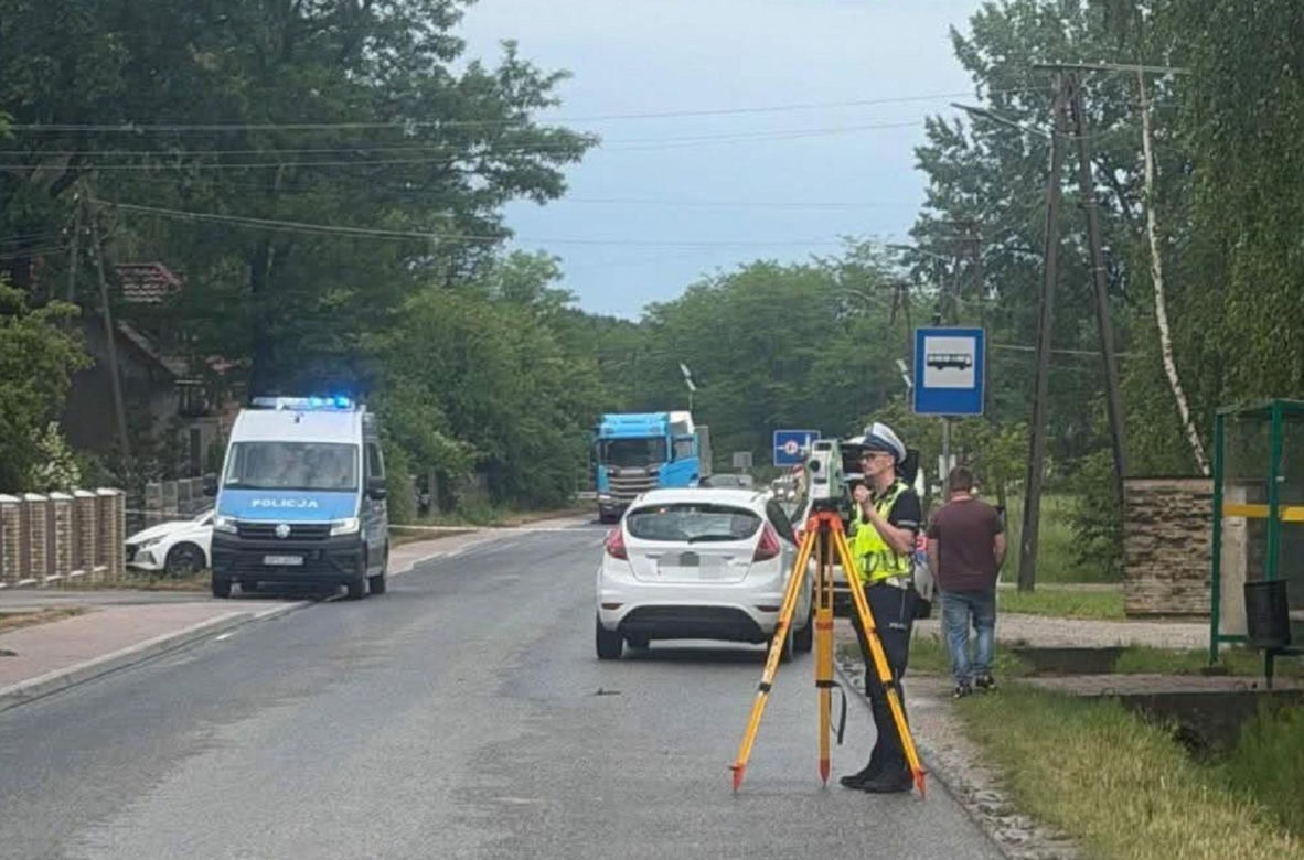 PILNE: Poważny wypadek w Bławatkowie (gm. Piekoszów). Trwa walka o życie 12-latka!