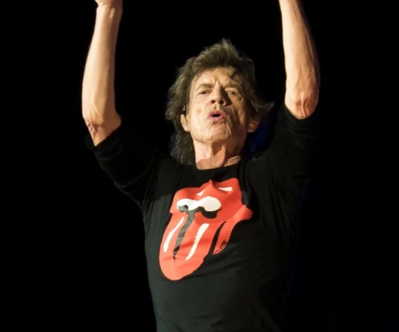 Tak przez lata zmieniał się Mick Jagger. Jest uosobieniem słowa rock and roll!