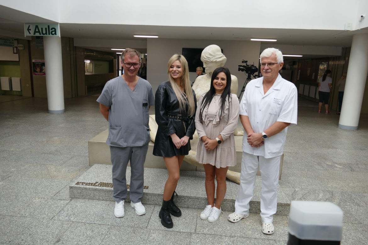 Pani Natalia poszła w ślady Angeliny Jolie. "Moje piersi są teraz piękniejsze"