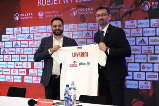 Świderski przywitał w Polsce nowego trenera kadry siatkarek. „Mam nadzieję, że weryfikacja nie będzie potrzebna”.  