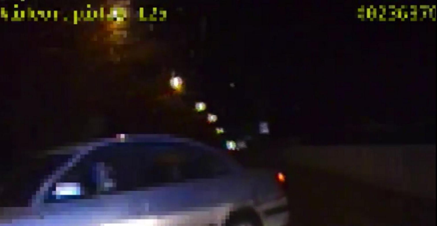 Pościg za pijanym 18-latkiem w Piasecznie. Policjanci staranowali jego auto!