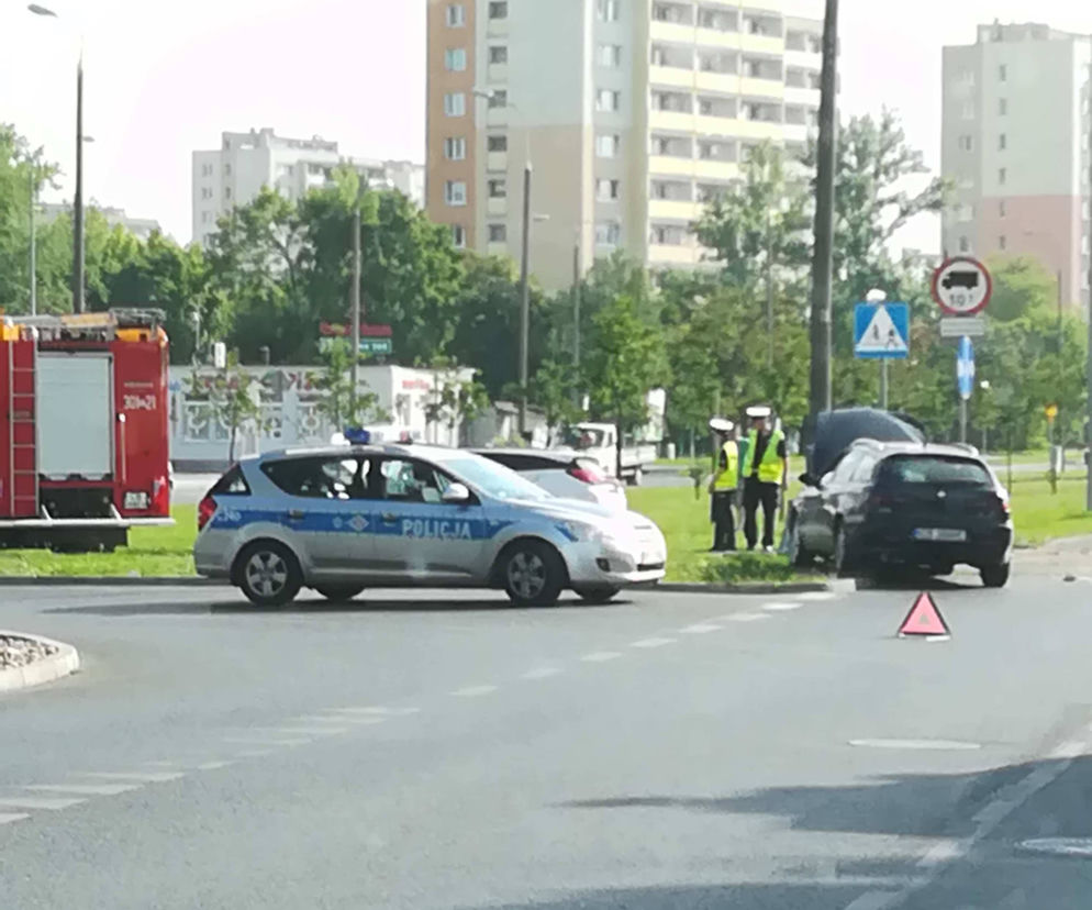 Wypadek na ul. Szubińskiej w Bydgoszczy. Spore utrudnienia dla kierowców! [ZDJĘCIA]