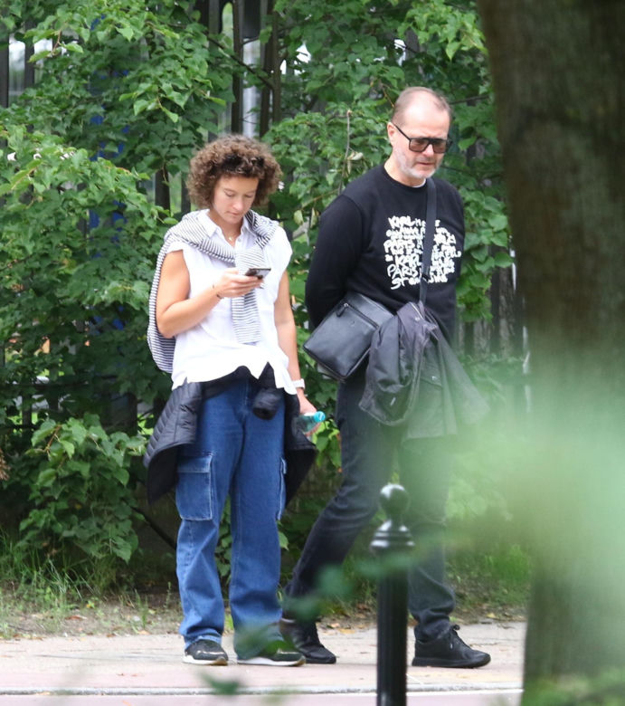 Córka z ukochaną odwiedziły Żmijewskiego