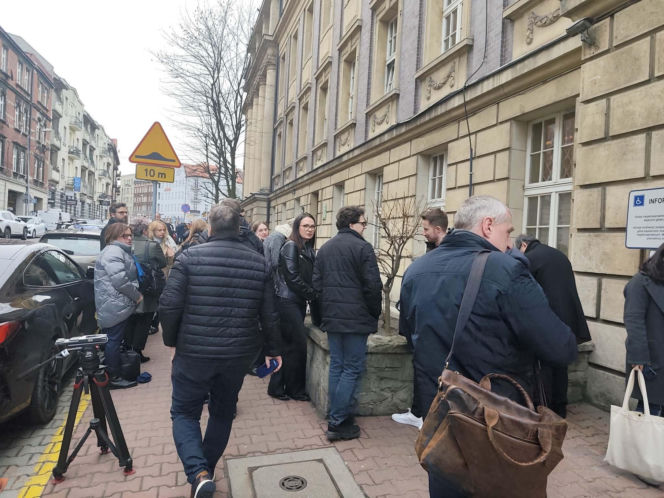 Ewakuacja sądu w Katowicach