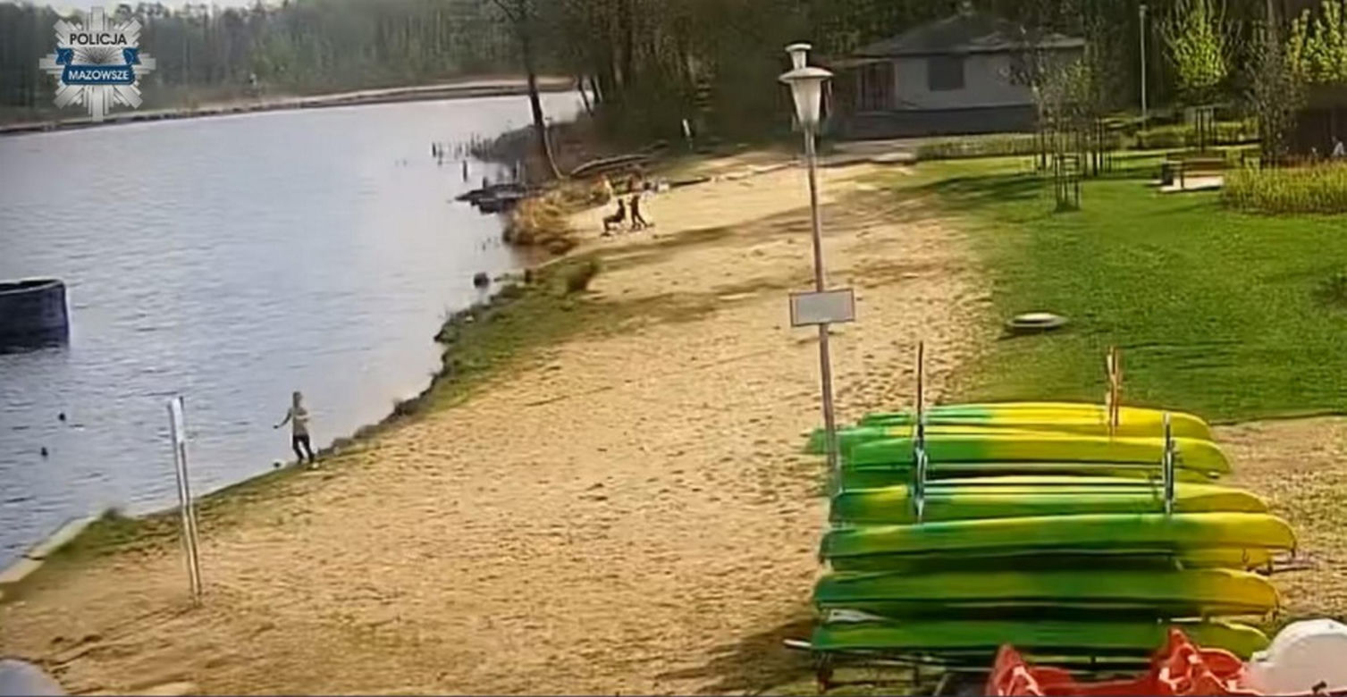 Uratował dwóch tonących chłopców. Służby udostępniły mrożące krew w żyłach nagranie