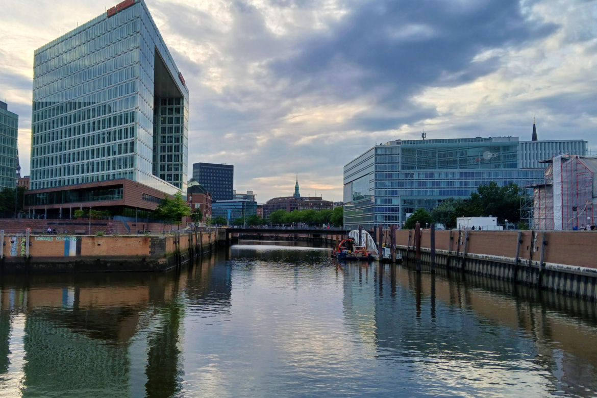 HafenCity i Speicherstadt w Hamburgu