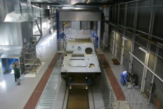 Polska wydaje krocie na armię, ale zyski płyną za granicę. Fundusz Wsparcia Przemysłu Obronnego to recepta na zmianę?