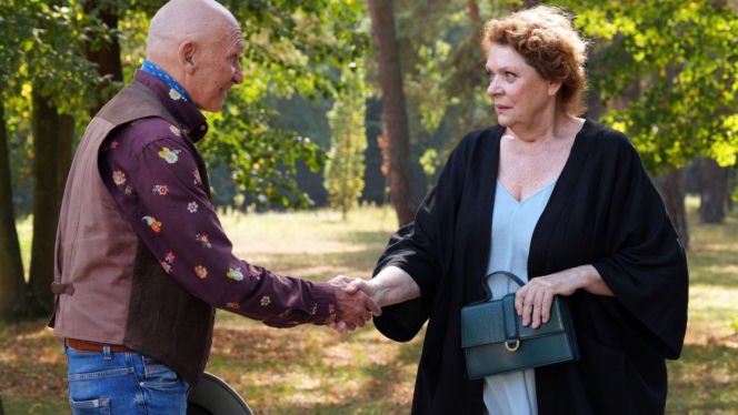 Barwy szczęścia odc. 3327. Józefina Rawiczowa (Elżbieta Jarosik), Tolek Koszyk (Marek Siudym)