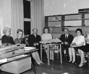 Studniówka w PRL. Zobacz, jak się kiedyś bawili!