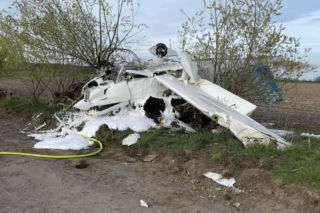 Awaryjne lądowanie samolotu pod Poznaniem. Na pokładzie dwie osoby