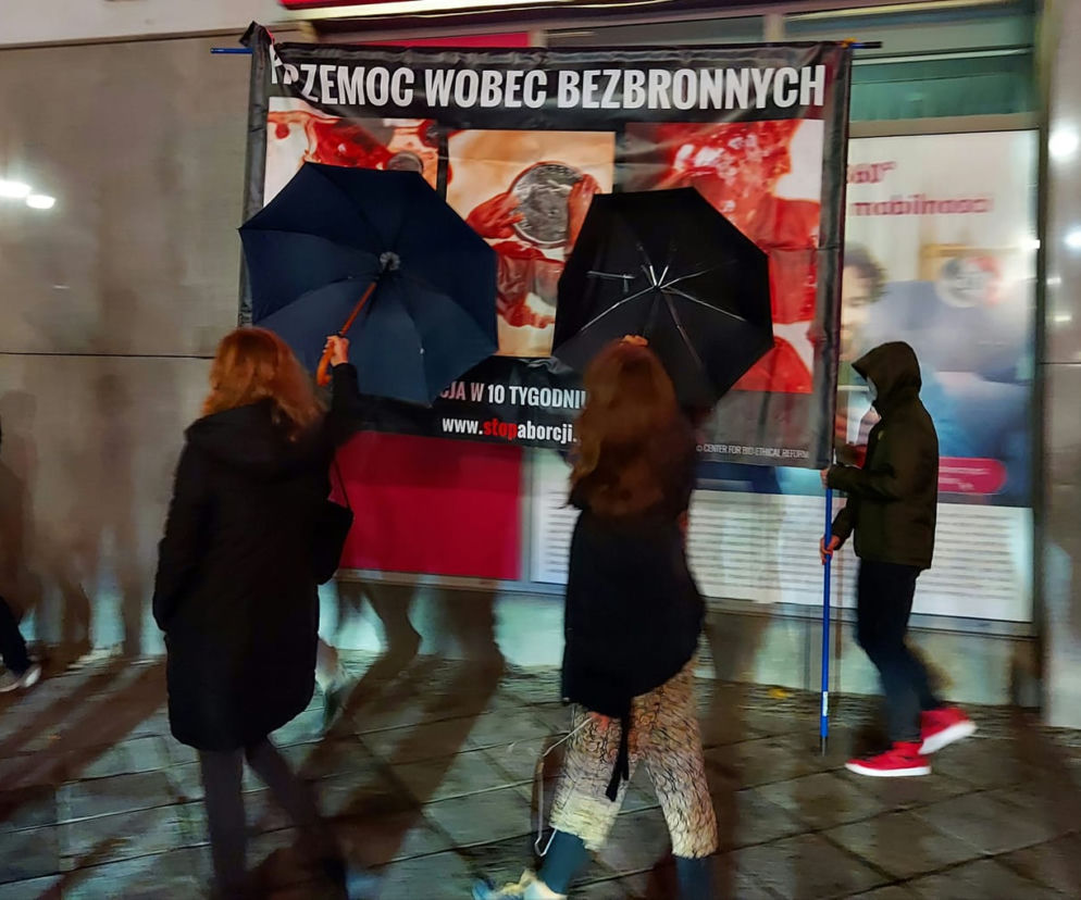 Strajk Kobiet: Opole. Relacja z protestu w Opolu [WIDEO]