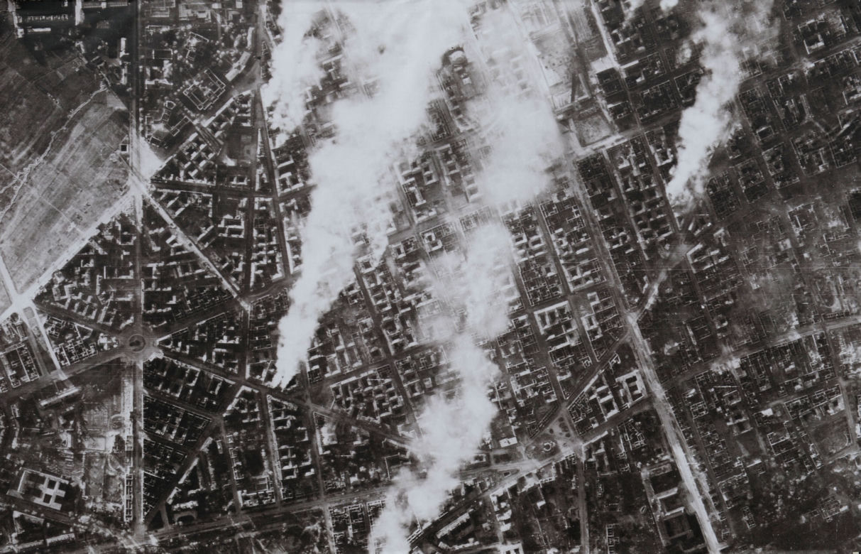 Warszawa zniszczona po Powstaniu Warszawskim