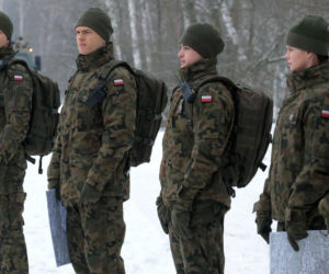 M jak miłość odc. 1928. Mateusz (Rafał Kowalski), Majka (Matylda Giegżno), Tomek Kubicki (Chris Cugowski)