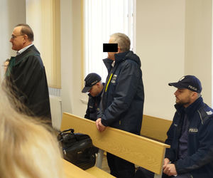 Ksiądz Ryszard G. w sądzie w Sosnowcu