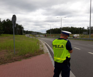 Kujawsko-pomorska lista płac. Jak zarabiają policjanci w województwie? Te kwoty SZOKUJĄ