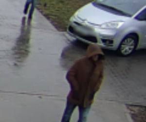 Policja szuka tych mężczyzn. Poznajesz ich?