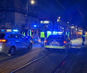 45-latka potrącona przez tramwaj na Marszałkowskiej