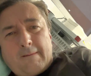 Lekarz zrobił sobie kolonoskopię na żywo