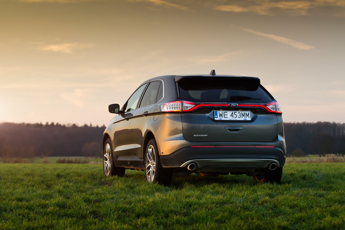 Ford Edge 2.0 TDCi Twin-Turbo AWD Titanium