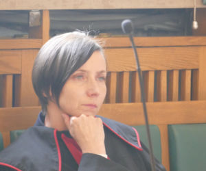 “Fałszywy ksiądz uśmiercał pacjentów”