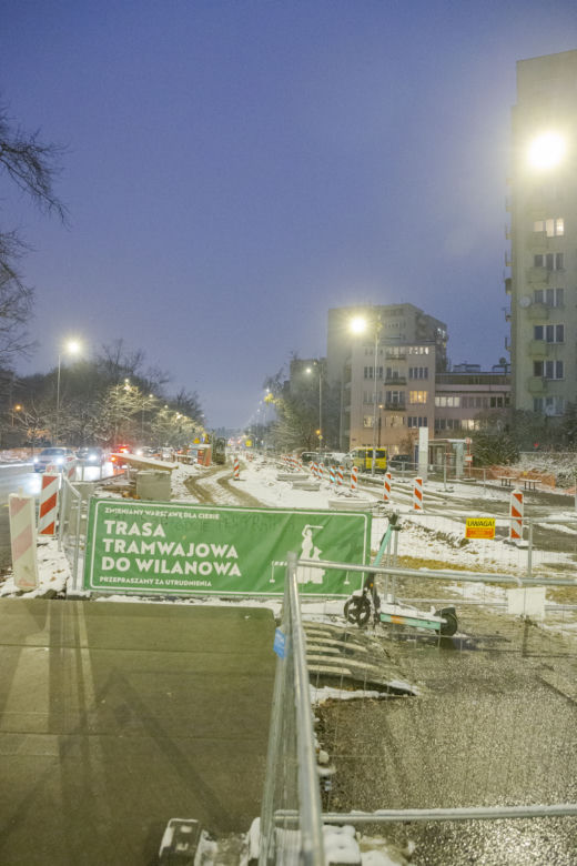 Budowa tramwaju na Wilanów opóźniona. Sprzeczne tłumaczenia inwestora i wykonawcy 