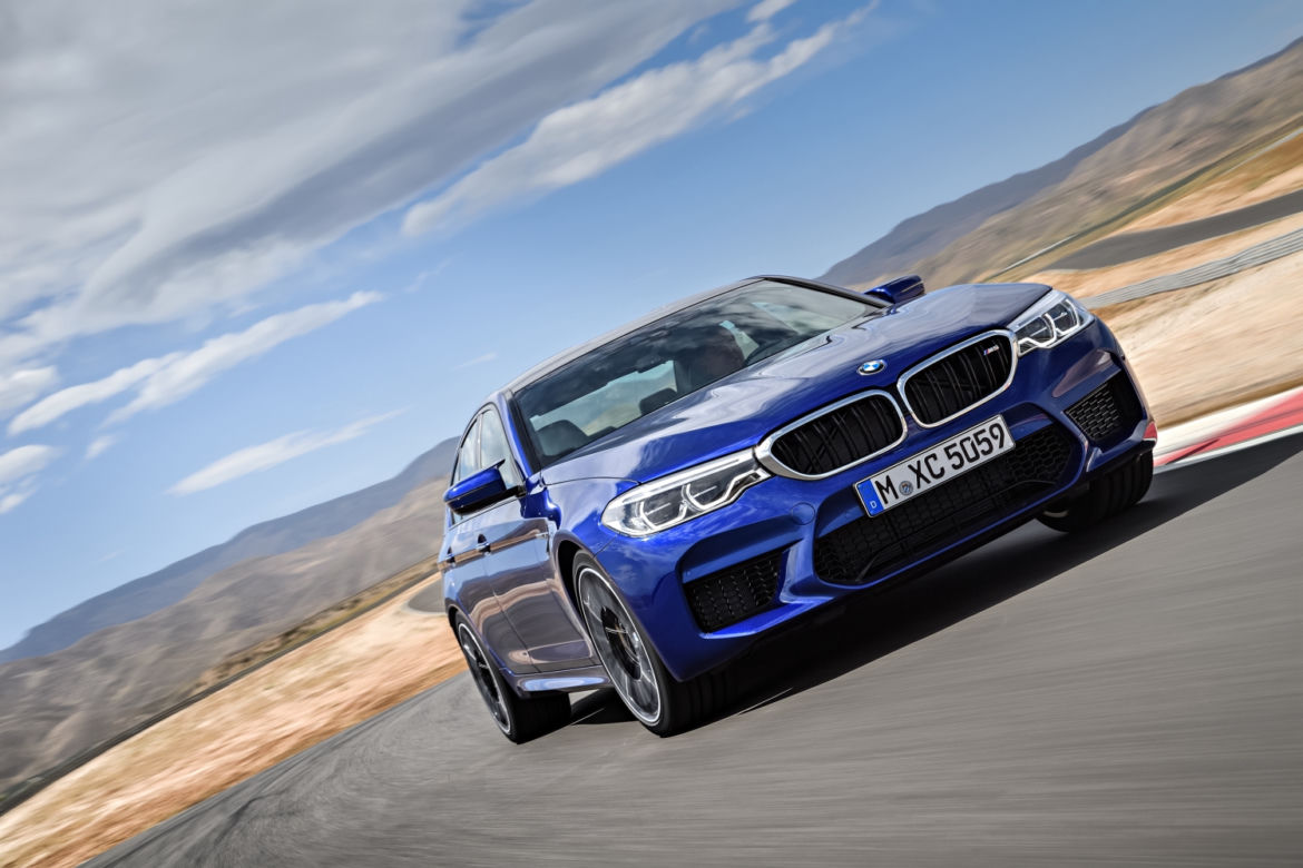 BMW M5 4.4 V8 biturbo M xDrive