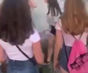 Groza w Nowym Dworze Mazowieckim. Córka strażnika pobiła koleżankę