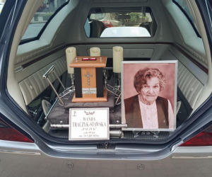 Ostatnia droga Wandy Traczyk-Stawskiej. Tak stolica żegna bohaterkę Powstania Warszawskiego