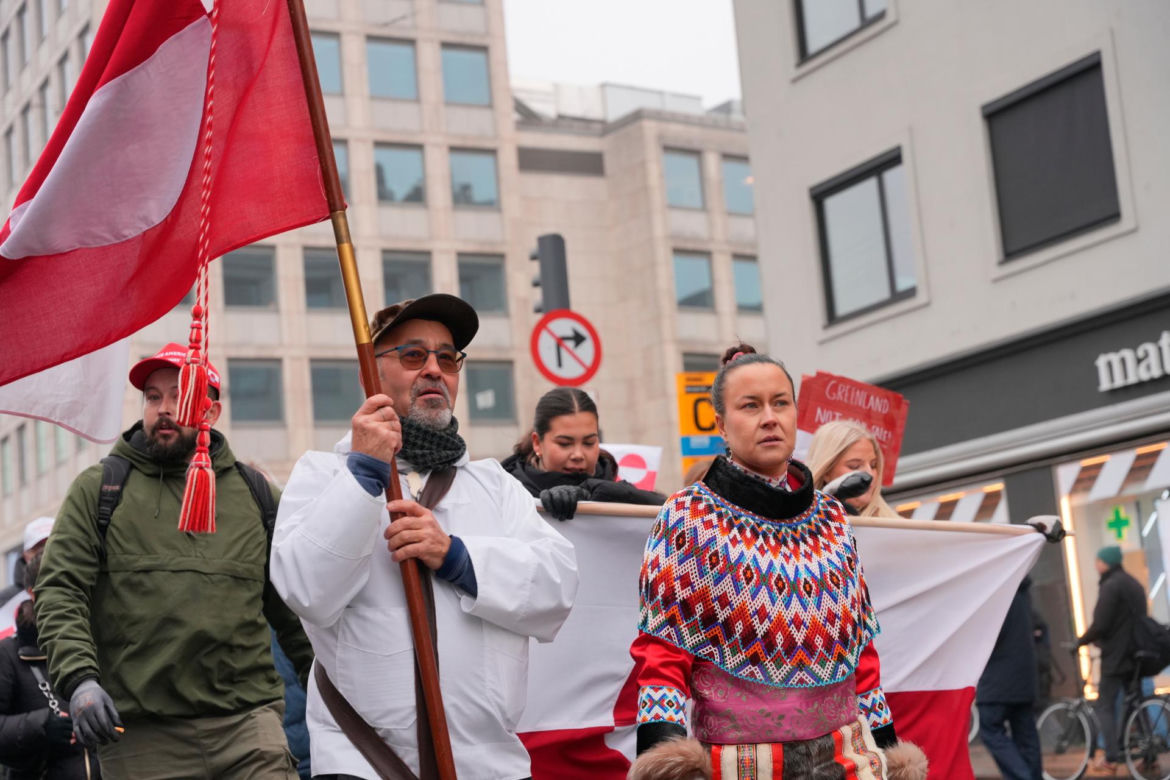 Tysiące ludzi na ulicach Kopenhagi. Masowe protesty przeciwko Trumpowi