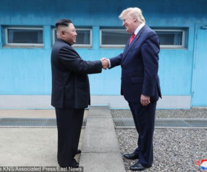 Wojna na fryzury! Lepszy Kim czy Trump? 