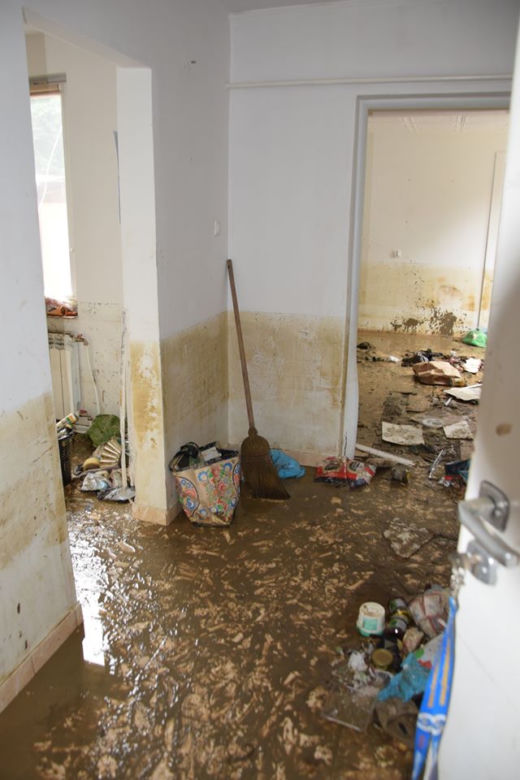 Kańczuga. Matka i jej dwie córki straciły mieszkanie w powodzi, potrzebują pomocy!