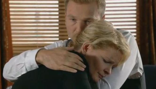 M jak miłość odc. 1034. Marta (Dominika Ostałowska), Andrzej (Krystian Wieczorek)