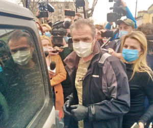 Sławomir Nowak spod aresztu odjechał Jeepem Wranglerem