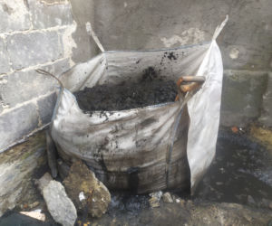 badania archeologiczne  na patio kamienicy przy ul Dworcowej 2  