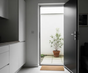 Mikrokawalerka z ogródkiem. Warszawska oferta wywołuje dyskusje